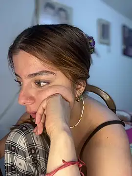 Cloew Marz online show from February 2025 09:04:02 PM