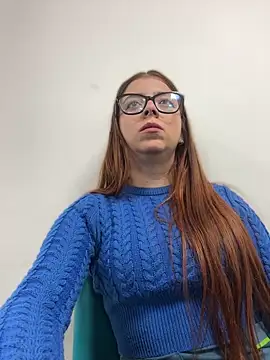 Cloew Marz online show from September 2025 02:11:01 PM