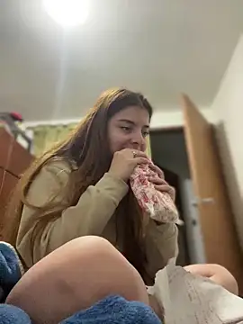 Cloew Marz online show from November 2025 12:21:02 AM