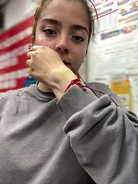 Cloew Marz online show from November 2025 11:14:01 PM