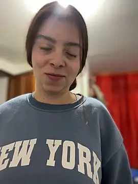 Snapshot of Cloew_Marz chatting on June 2026 10:05:02 PM Cloew Marz online show from June 2026 10:05:02 PM