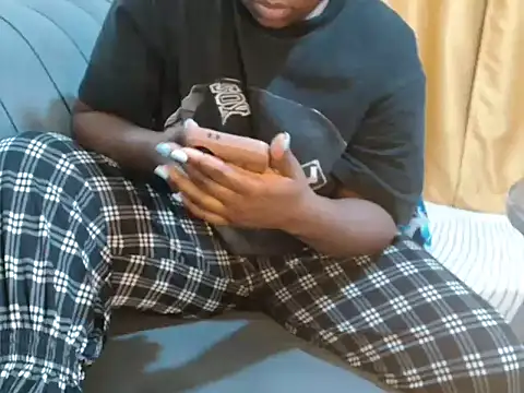 leslysexygirl online show from November 2025 05:50:02 AM