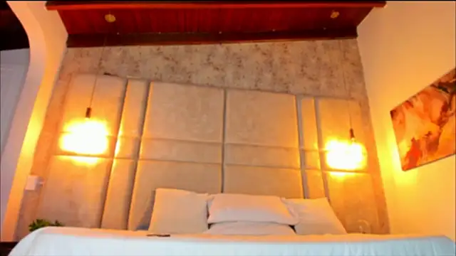 AlessiaLondon online show from January 2025 04:20:01 AM