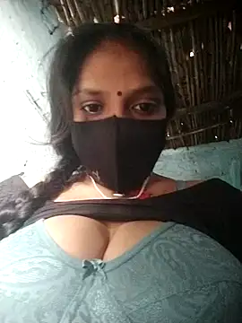 Snapshot of haymona chatting on July 2026 04:32:02 AM haymona online show from July 2026 04:32:02 AM