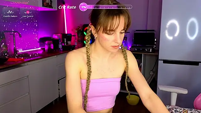 Snapshot of Kate_Sex_House chatting on May 2026 10:44:01 AM Kate Sex House online show from May 2026 10:44:01 AM