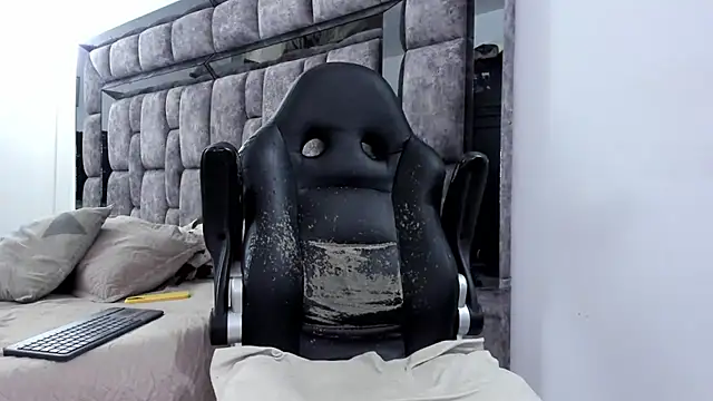 MalconStonne online show from March 2026 02:37:01 AM