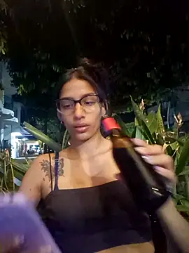 lily sk online show from February 2025 11:42:01 PM