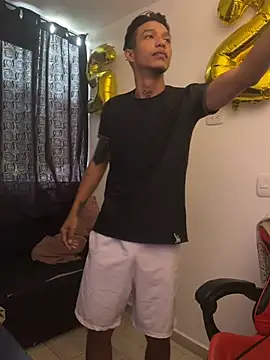 TommyGun 22 online show from March 2025 10:33:01 PM