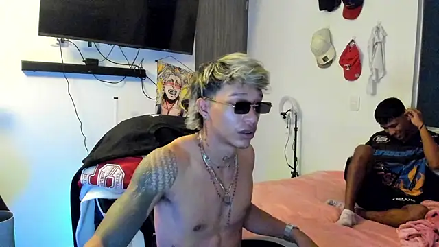 Snapshot of TommyGun_22 chatting on July 2026 12:21:02 AM TommyGun 22 online show from July 2026 12:21:02 AM