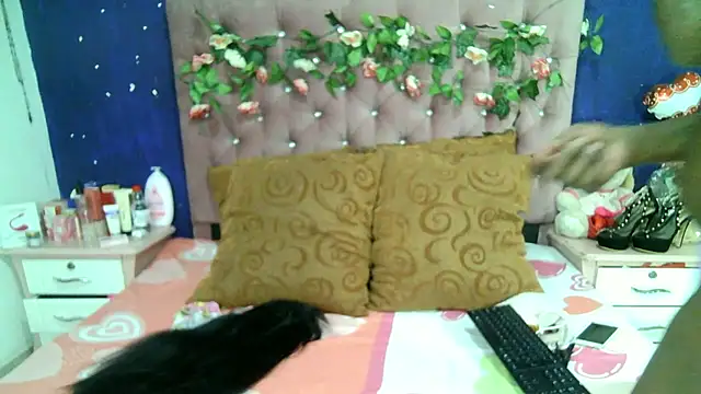 ValeriaTsx online show from November 2025 12:06:01 PM