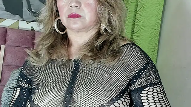 Kazsandraa online show from January 2026 05:55:02 AM