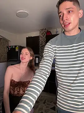 Snapshot of samantha_kevin chatting on November 2025 04:23:02 AM samantha kevin online show from November 2025 04:23:02 AM