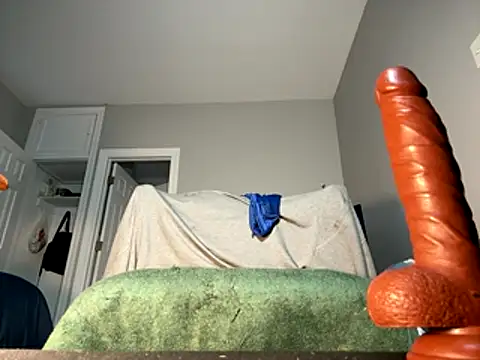 Snapshot of ChiRaqb8 chatting on October 2025 11:03:01 PM ChiRaqb8 online show from October 2025 11:03:01 PM