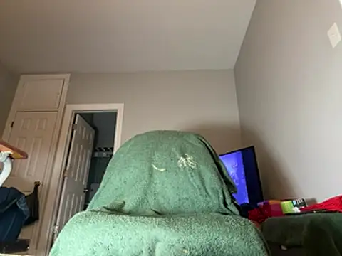 ChiRaqb8 online show from April 2026 12:08:01 AM