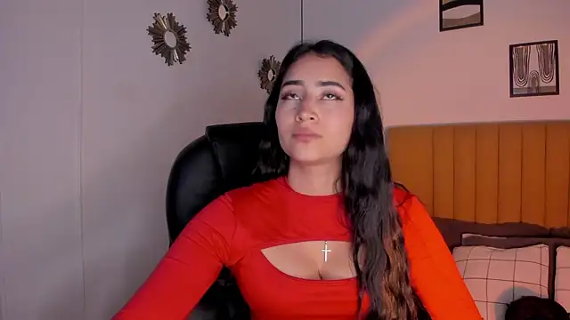 lara madisson online show from March 2026 11:33:01 PM