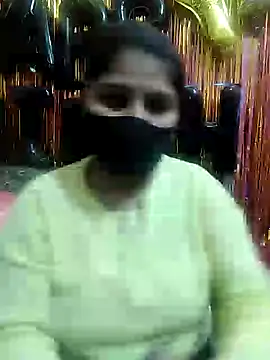 Snapshot of Hotty-simran chatting on February 2025 04:44:01 AM Hotty-simran online show from February 2025 04:44:01 AM