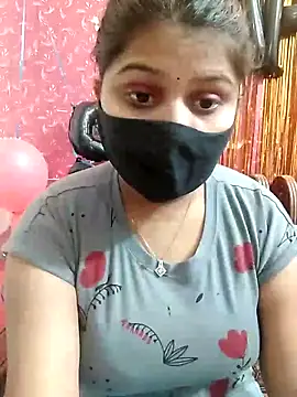 Snapshot of Hotty-simran chatting on February 2025 04:26:01 AM Hotty-simran online show from February 2025 04:26:01 AM