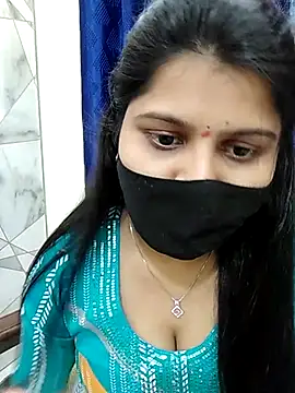 Snapshot of Hotty-simran chatting on February 2025 04:36:02 AM Hotty-simran online show from February 2025 04:36:02 AM