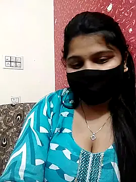 Snapshot of Hotty-simran chatting on March 2025 10:15:02 AM Hotty-simran online show from March 2025 10:15:02 AM