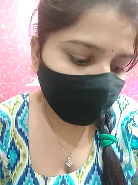 Snapshot of Hotty-simran chatting on March 2025 04:36:02 AM Hotty-simran online show from March 2025 04:36:02 AM