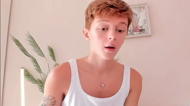 agelandreww online show from September 2025 12:07:01 PM