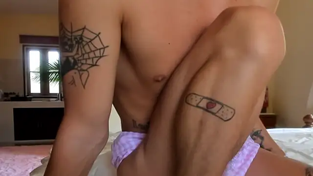 agelandreww online show from February 2026 06:22:01 AM