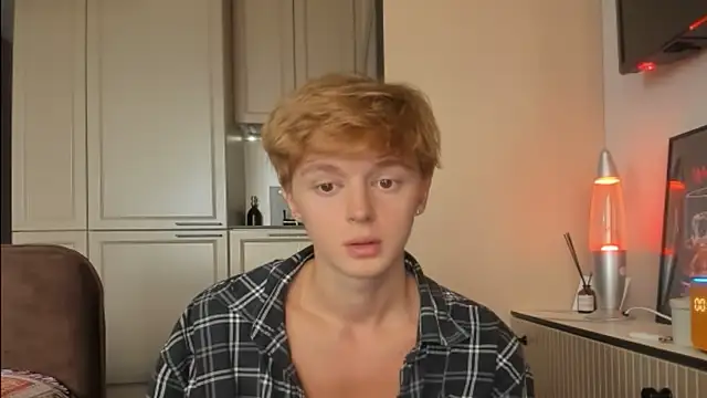 agelandreww online show from May 2026 10:01:01 AM