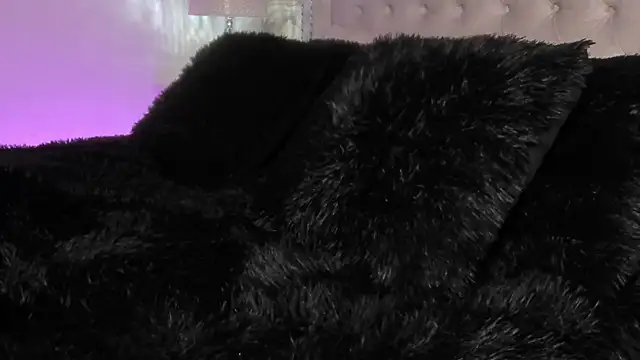 Snapshot of Kev_jenner chatting on February 2025 02:14:01 AM Kev jenner online show from February 2025 02:14:01 AM