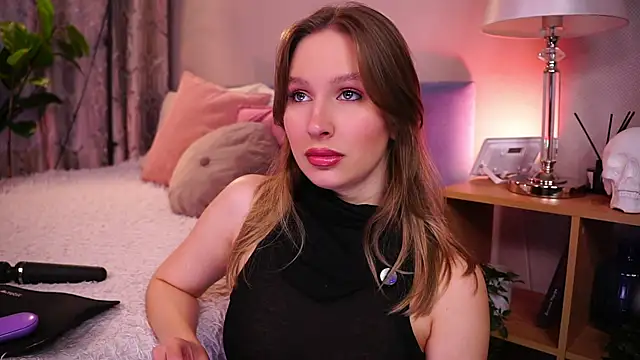 Snapshot of AnnLevine chatting on November 2025 01:54:02 PM AnnLevine online show from November 2025 01:54:02 PM