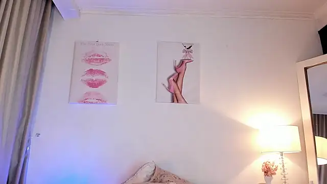 Snapshot of halseycox___ chatting on May 2026 03:01:02 AM halseycox online show from May 2026 03:01:02 AM