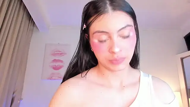Snapshot of halseycox___ chatting on May 2026 05:35:01 AM halseycox online show from May 2026 05:35:01 AM