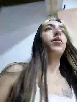 Snapshot of YouliteSllut2 chatting on December 2024 08:08:01 PM YouliteSllut2 online show from December 2024 08:08:01 PM