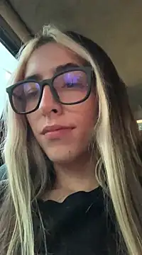 Snapshot of YouliteSllut2 chatting on February 2025 11:15:01 PM YouliteSllut2 online show from February 2025 11:15:01 PM