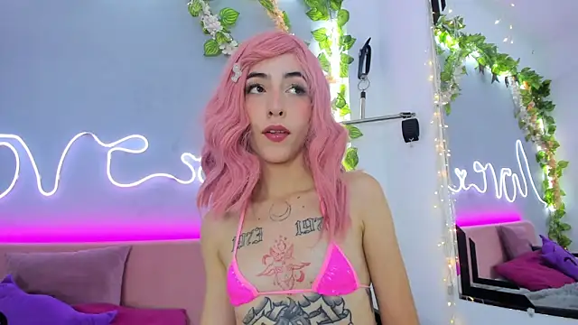 Snapshot of YouliteSllut2 chatting on March 2025 09:05:02 PM YouliteSllut2 online show from March 2025 09:05:02 PM