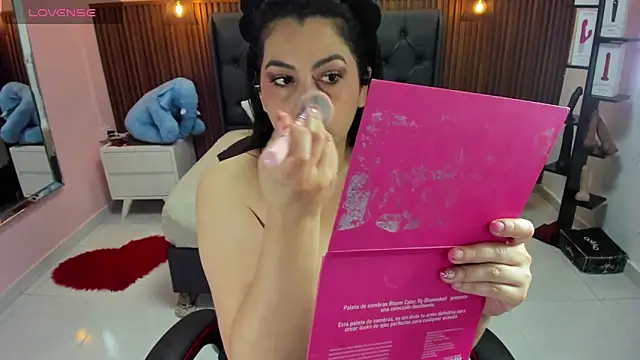 MEYLAGIA online show from March 2026 03:11:02 AM