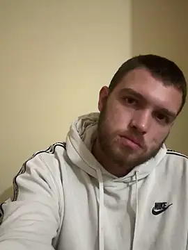 Snapshot of Franso13 chatting on December 2025 10:04:01 PM Franso13 online show from December 2025 10:04:01 PM