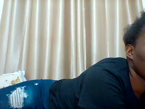 sweetangel41 online show from March 2026 06:25:01 PM