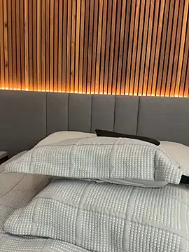 EmiilyAdams  online show from February 2026 10:36:02 PM