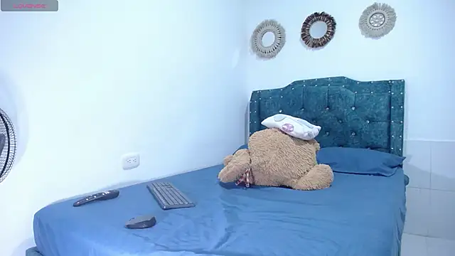 Snapshot of sofiamature01 chatting on March 2025 02:53:01 AM sofiamature01 online show from March 2025 02:53:01 AM