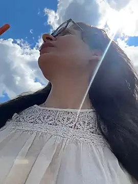 BeautifulMesss online show from July 2026 05:15:02 PM