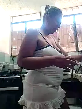 Snapshot of sorbetico_perverse chatting on December 2024 12:56:01 PM sorbetico perverse online show from December 2024 12:56:01 PM