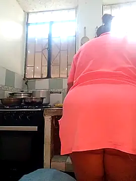 Snapshot of sorbetico_perverse chatting on February 2025 02:14:02 PM sorbetico perverse online show from February 2025 02:14:02 PM