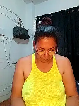 Snapshot of sorbetico_perverse chatting on March 2025 06:44:01 PM sorbetico perverse online show from March 2025 06:44:01 PM