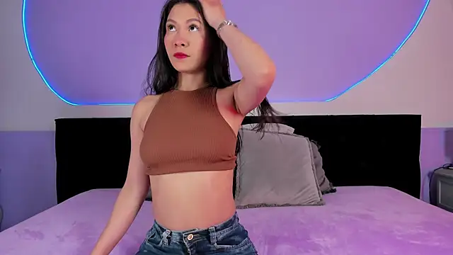 Snapshot of Julieta_Cortes__ chatting on November 2025 12:16:02 PM Julieta Cortes online show from November 2025 12:16:02 PM