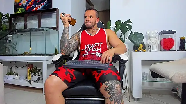 Johnnygrayson1 online show from November 2025 11:51:02 PM