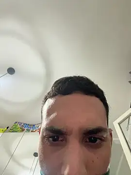 ciokoleit online show from December 2025 06:48:02 PM