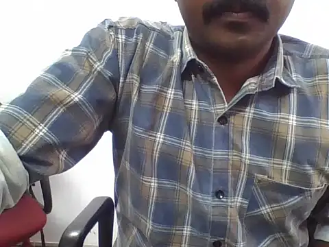 Snapshot of dg1604 chatting on October 2025 08:40:01 AM dg1604 online show from October 2025 08:40:01 AM