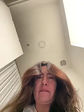 xLadyScarlettx online show from February 2026 06:29:02 AM