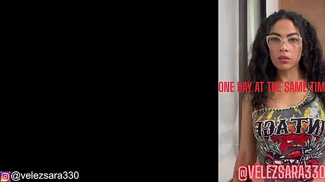 Snapshot of sara_smith45 chatting on September 2025 11:00:01 AM sara smith45 online show from September 2025 11:00:01 AM