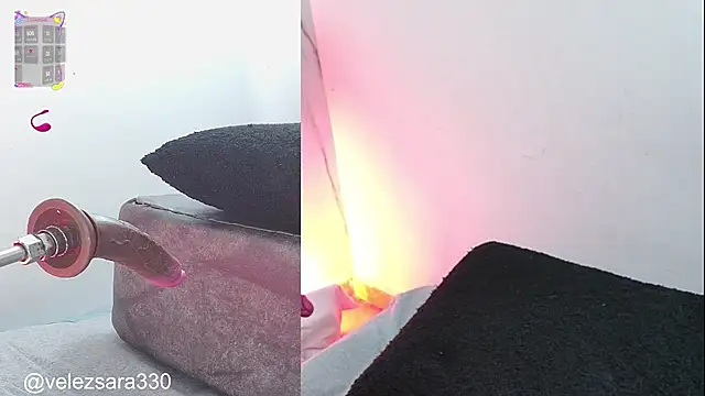 Snapshot of sara_smith45 chatting on September 2025 10:40:01 AM sara smith45 online show from September 2025 10:40:01 AM